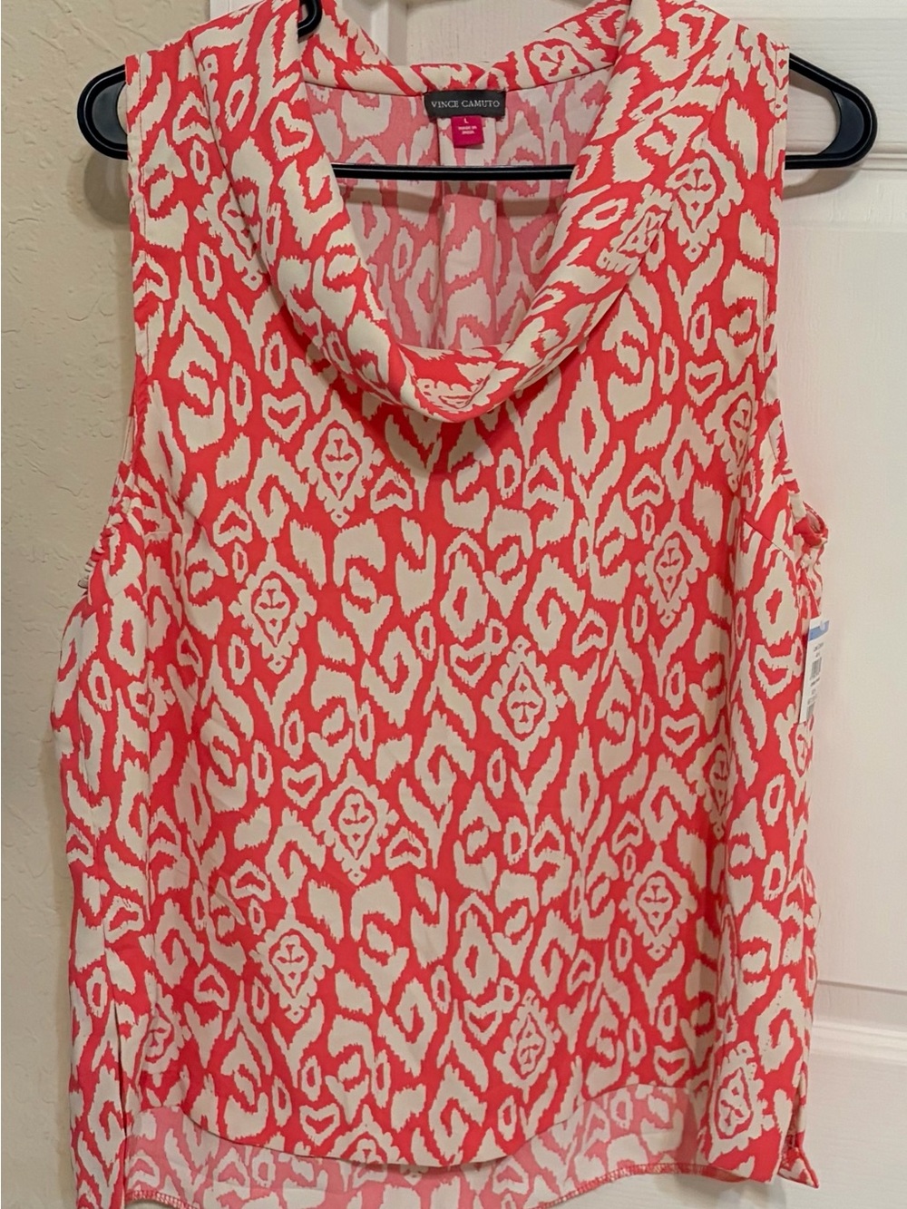 NWT Vince Camuto Women's Avacado
Dessert Sleeveless Tank Top - Size Large